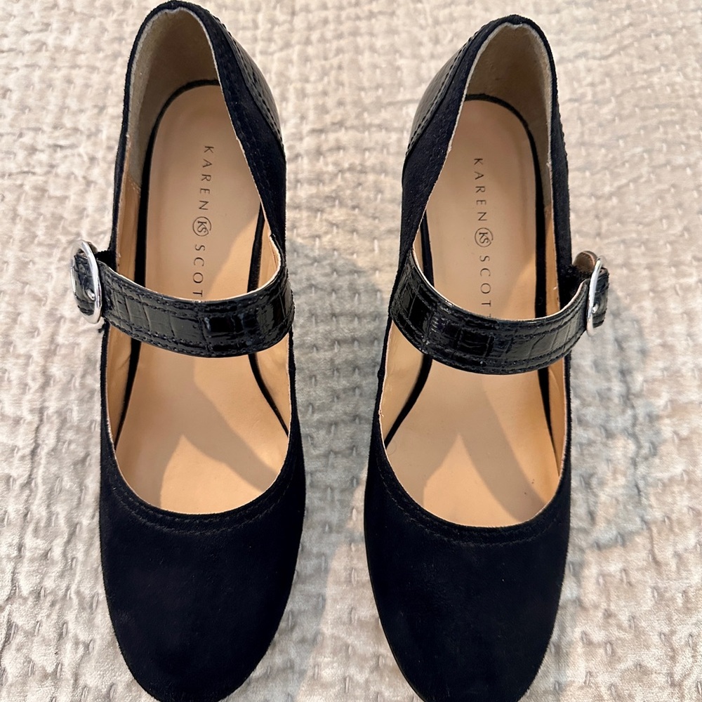 Karen Scott Black Mary Jane Heels